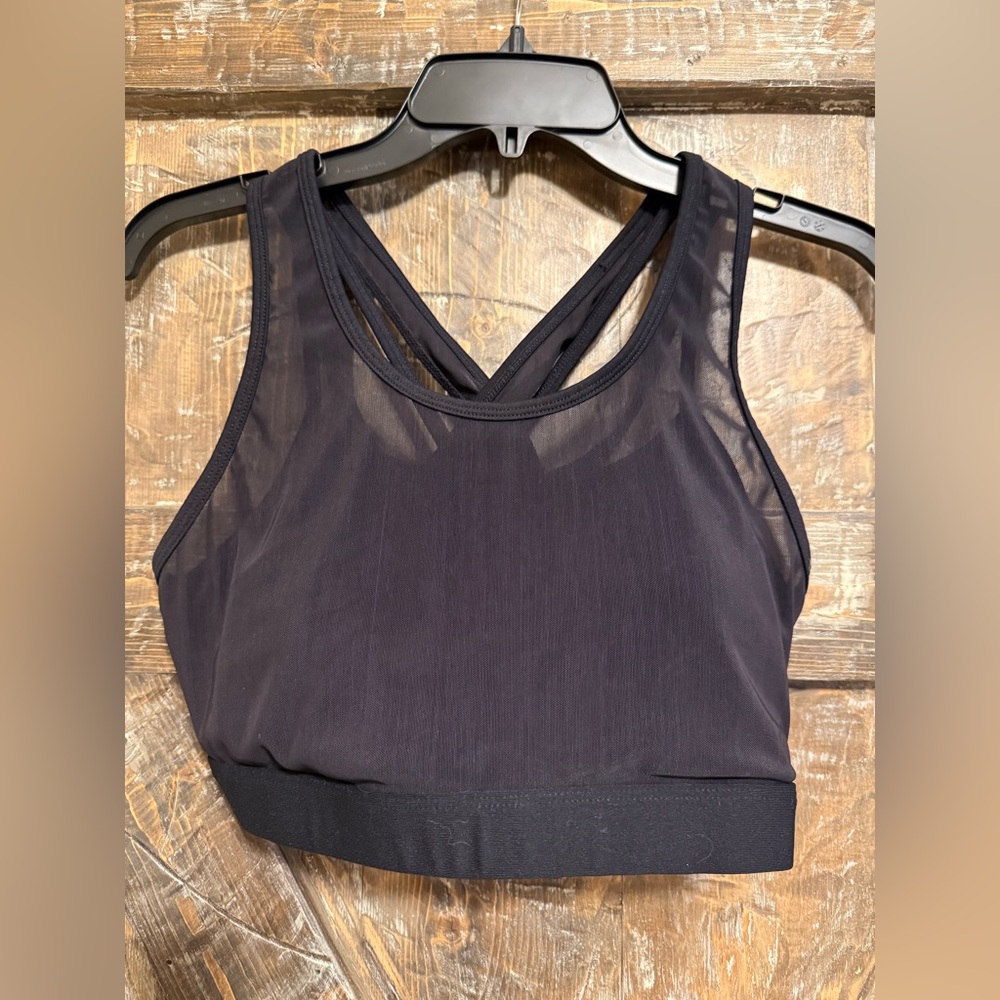 Fabletics Sports Bra in Black Size Medium